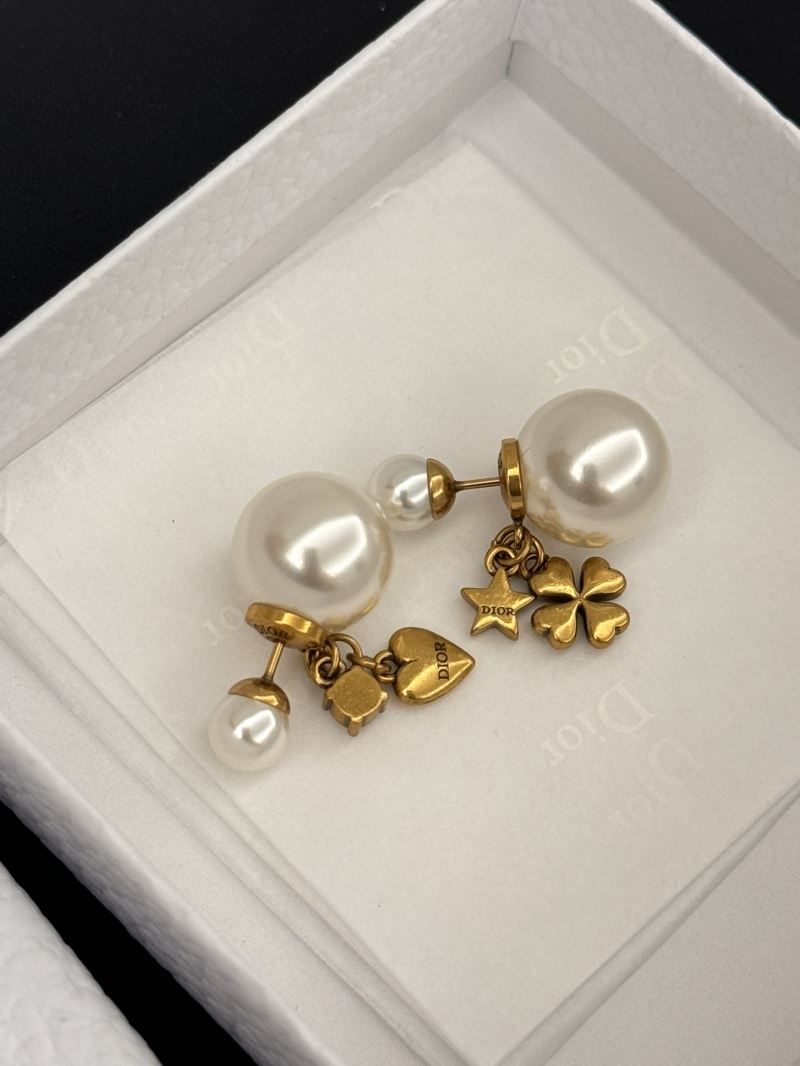 Christian Dior Earrings